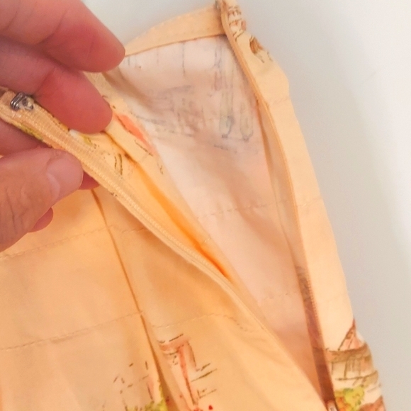 Pleated A-Line" Vintage DKNY " Skirt - Picture 2 of 4